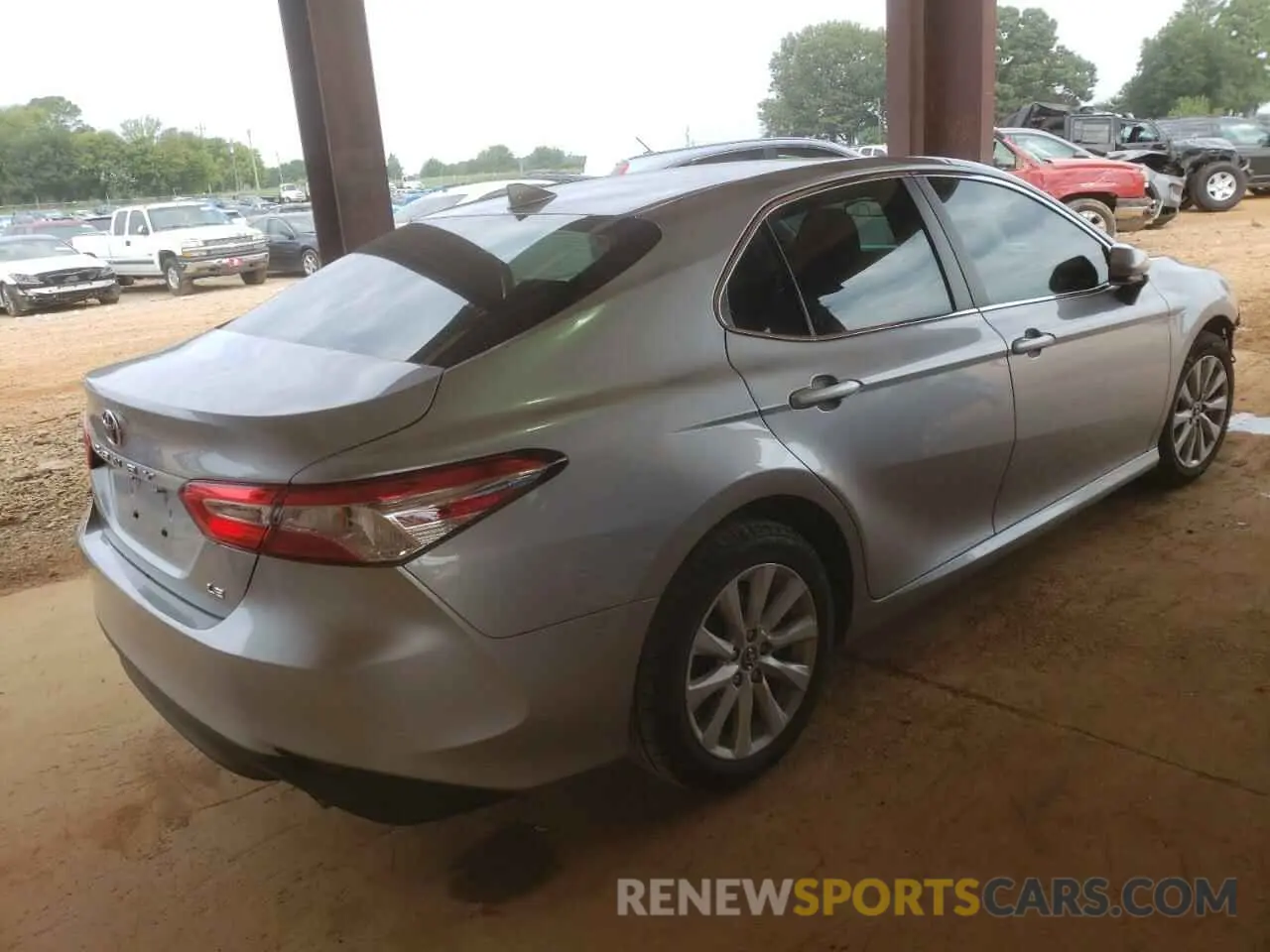 4 Photograph of a damaged car 4T1B11HK5KU777394 TOYOTA CAMRY 2019