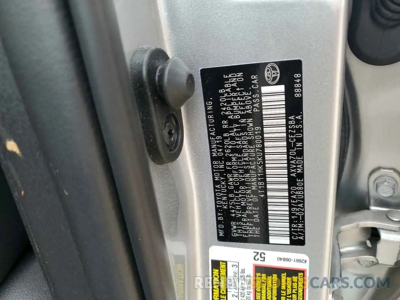 12 Фотография поврежденного автомобиля 4T1B11HK5KU780019 TOYOTA CAMRY 2019
