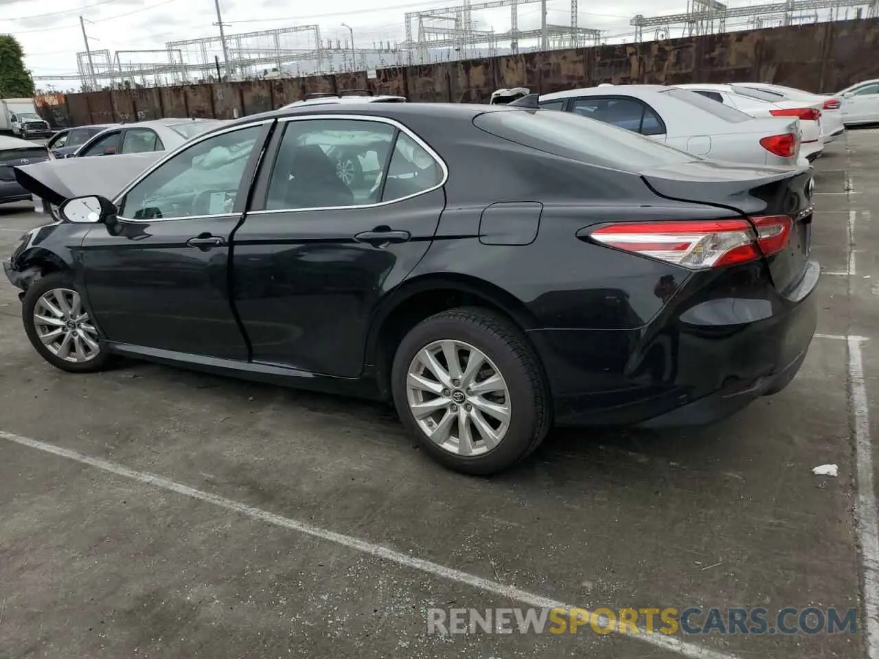 2 Фотография поврежденного автомобиля 4T1B11HK5KU782014 TOYOTA CAMRY 2019