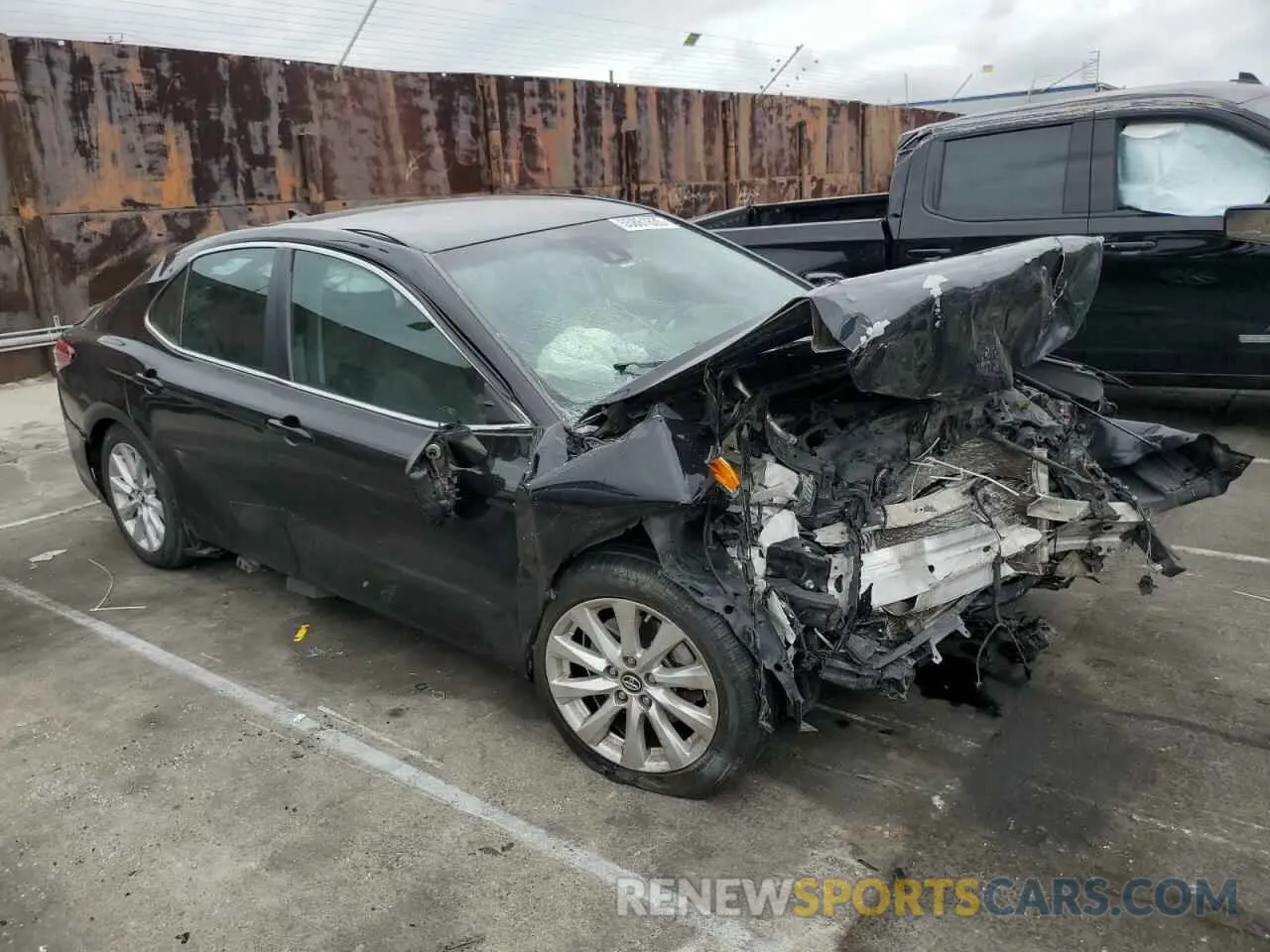 4 Фотография поврежденного автомобиля 4T1B11HK5KU782014 TOYOTA CAMRY 2019