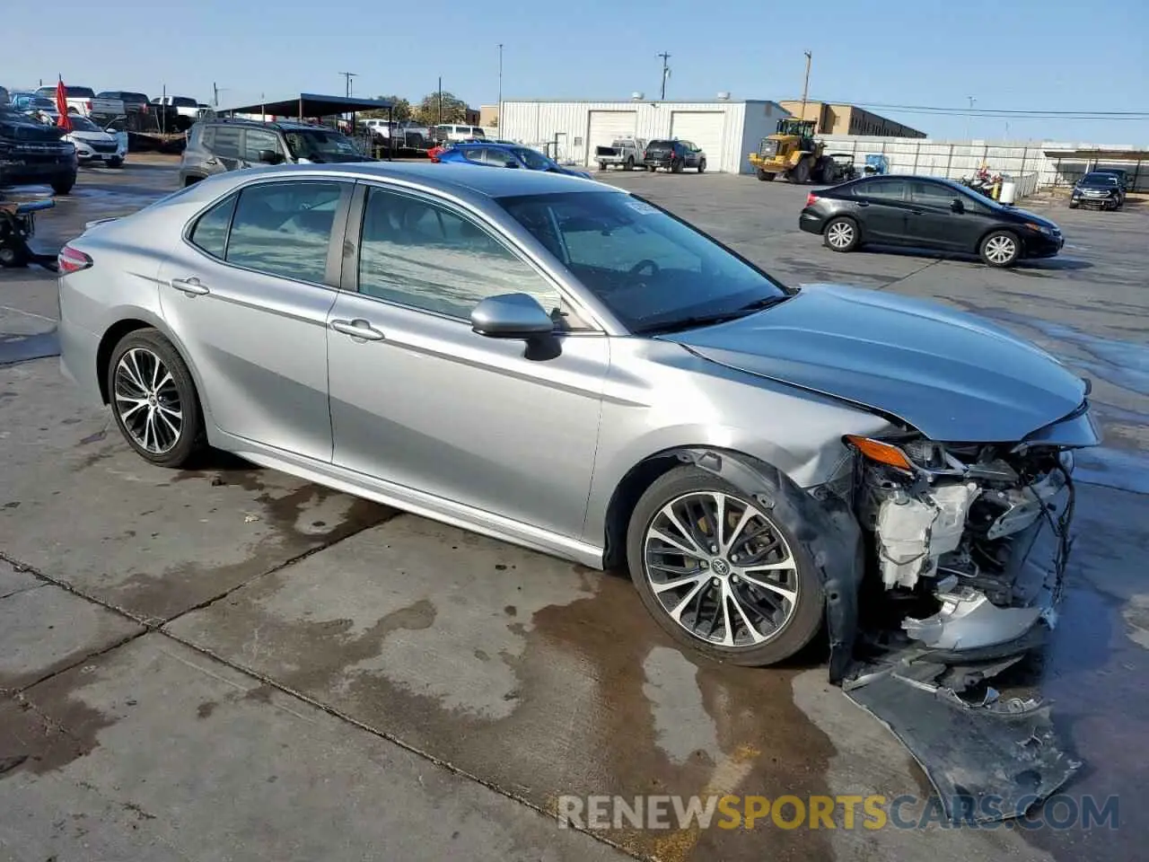 4 Photograph of a damaged car 4T1B11HK5KU784345 TOYOTA CAMRY 2019