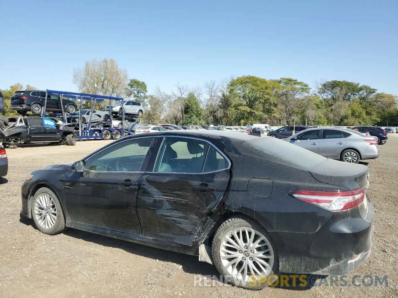 2 Photograph of a damaged car 4T1B11HK5KU790887 TOYOTA CAMRY 2019
