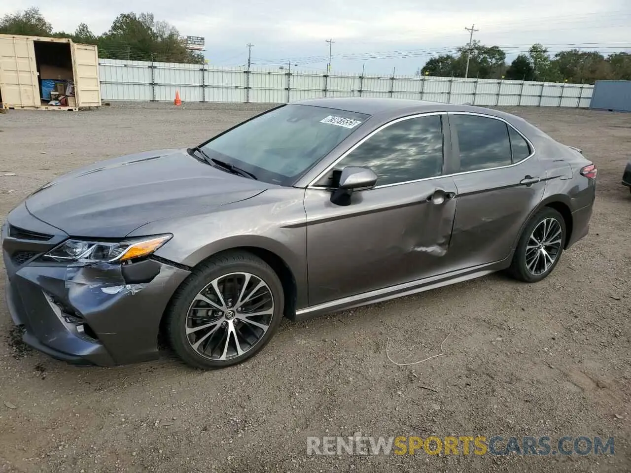 1 Photograph of a damaged car 4T1B11HK5KU796589 TOYOTA CAMRY 2019