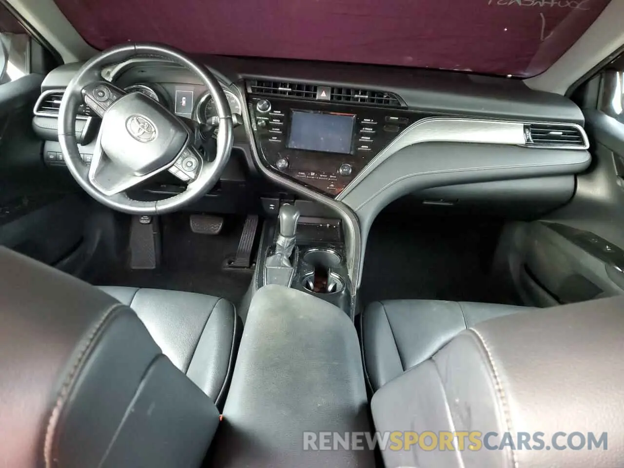 8 Photograph of a damaged car 4T1B11HK5KU796589 TOYOTA CAMRY 2019