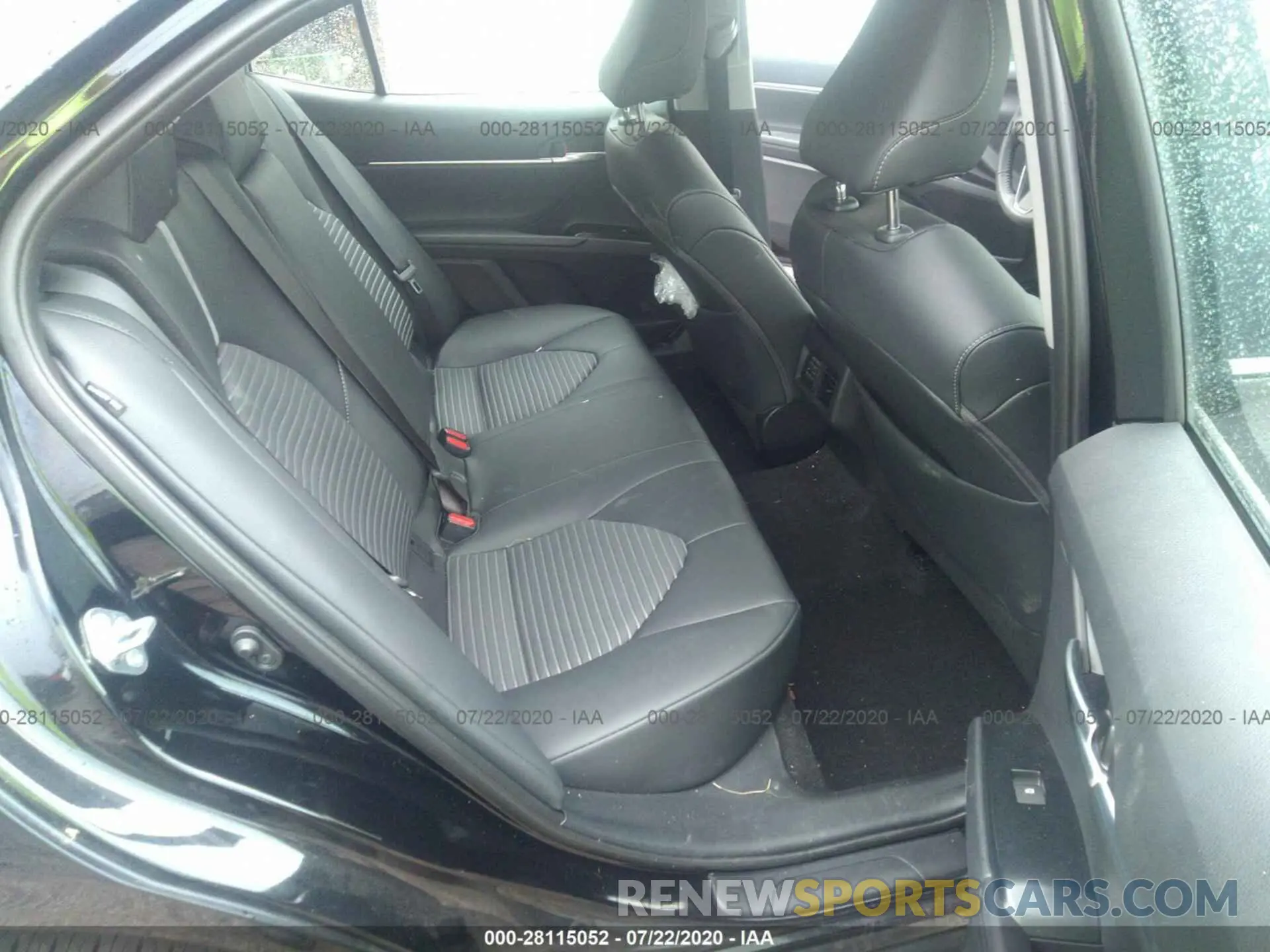 8 Photograph of a damaged car 4T1B11HK5KU797399 TOYOTA CAMRY 2019