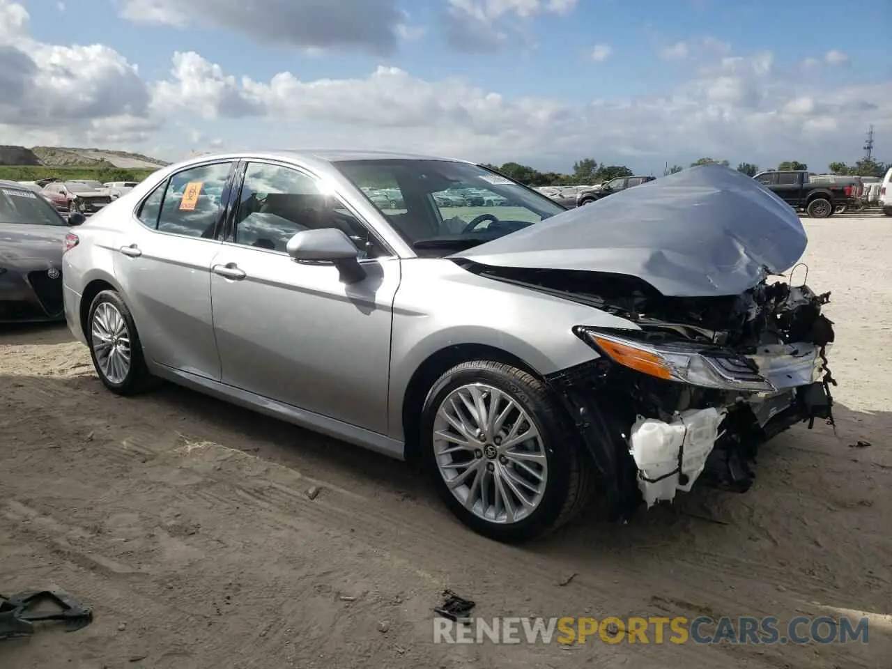4 Фотография поврежденного автомобиля 4T1B11HK5KU797841 TOYOTA CAMRY 2019