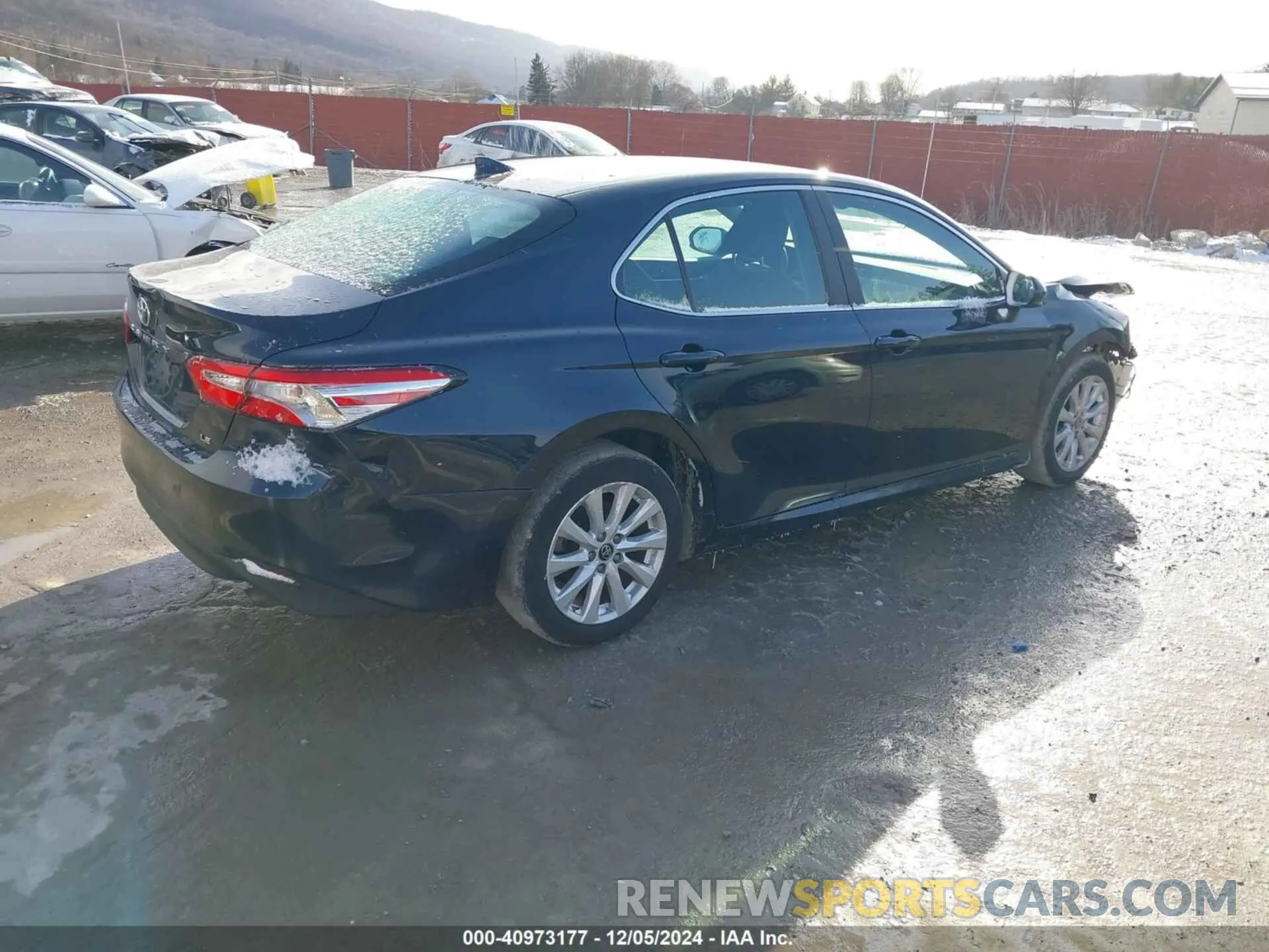 4 Фотография поврежденного автомобиля 4T1B11HK5KU814394 TOYOTA CAMRY 2019