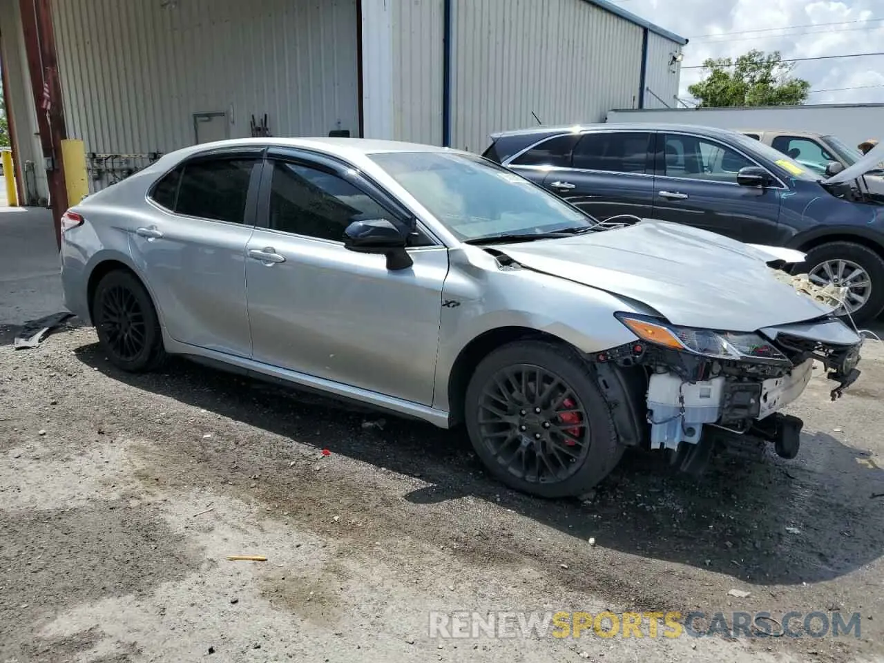 4 Фотография поврежденного автомобиля 4T1B11HK5KU823547 TOYOTA CAMRY 2019