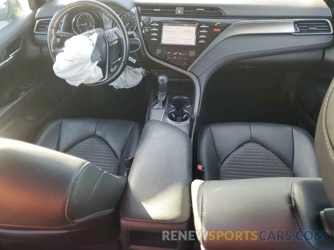 8 Photograph of a damaged car 4T1B11HK5KU823659 TOYOTA CAMRY 2019