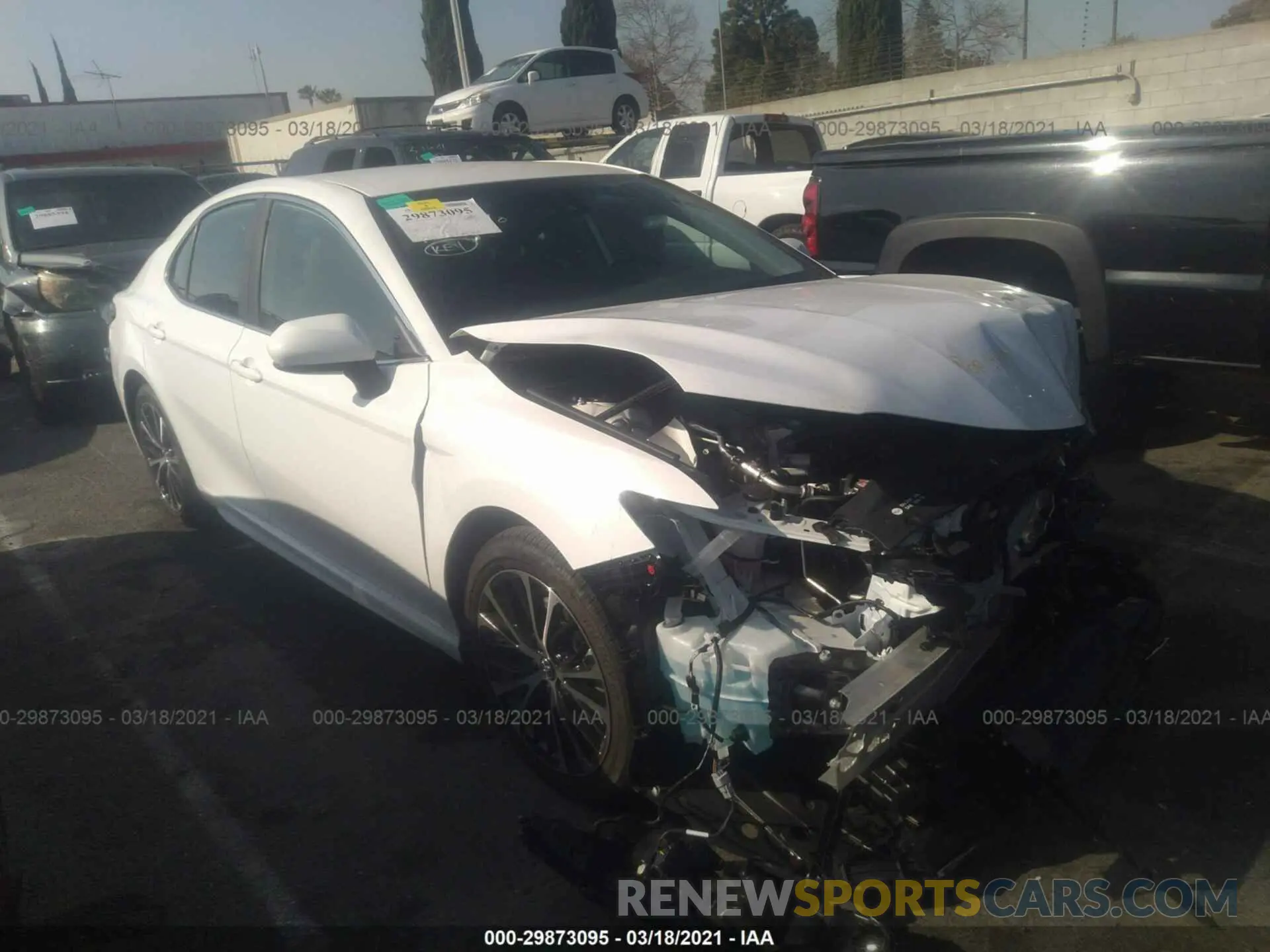 1 Photograph of a damaged car 4T1B11HK5KU829848 TOYOTA CAMRY 2019