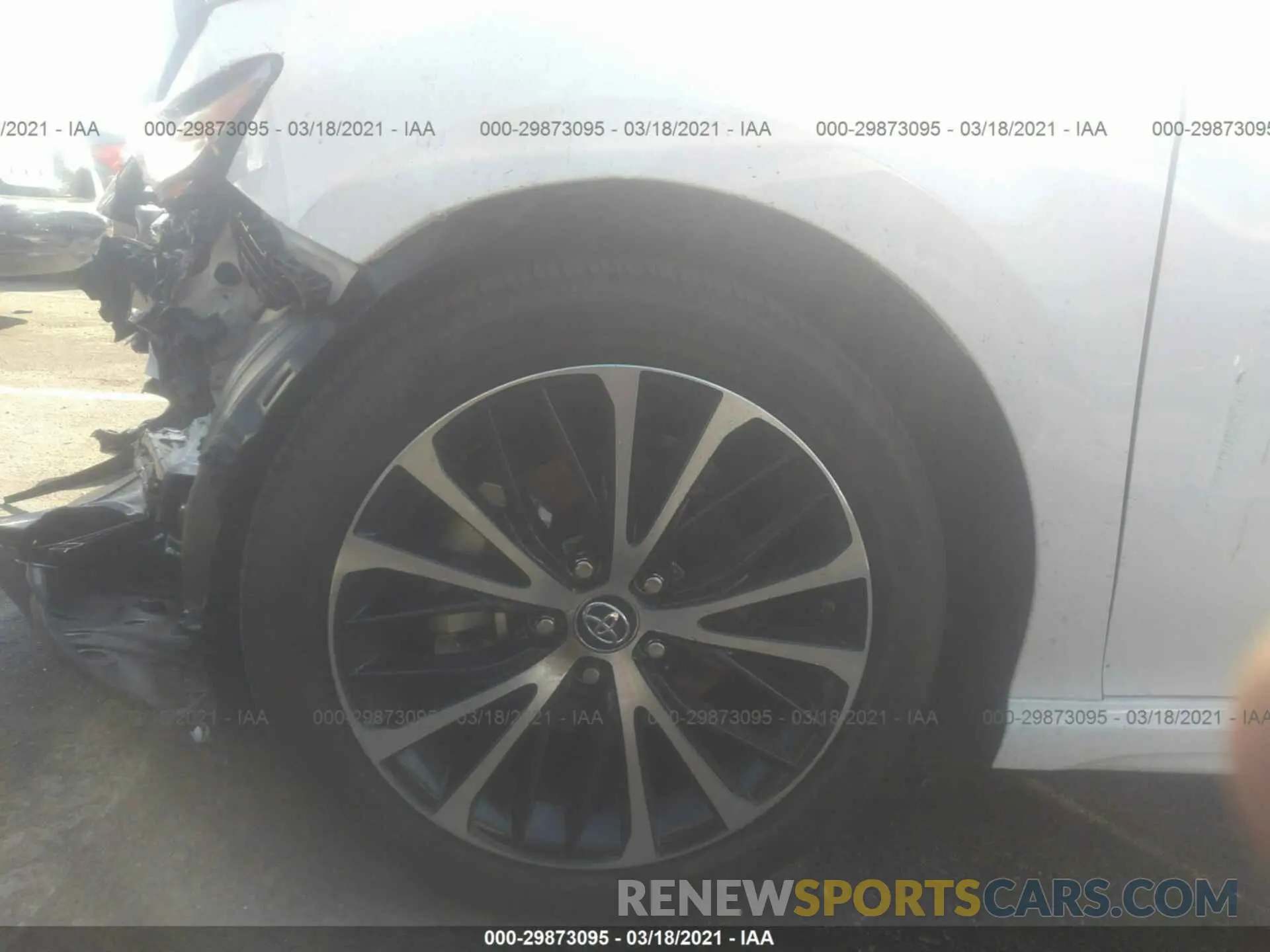 13 Photograph of a damaged car 4T1B11HK5KU829848 TOYOTA CAMRY 2019