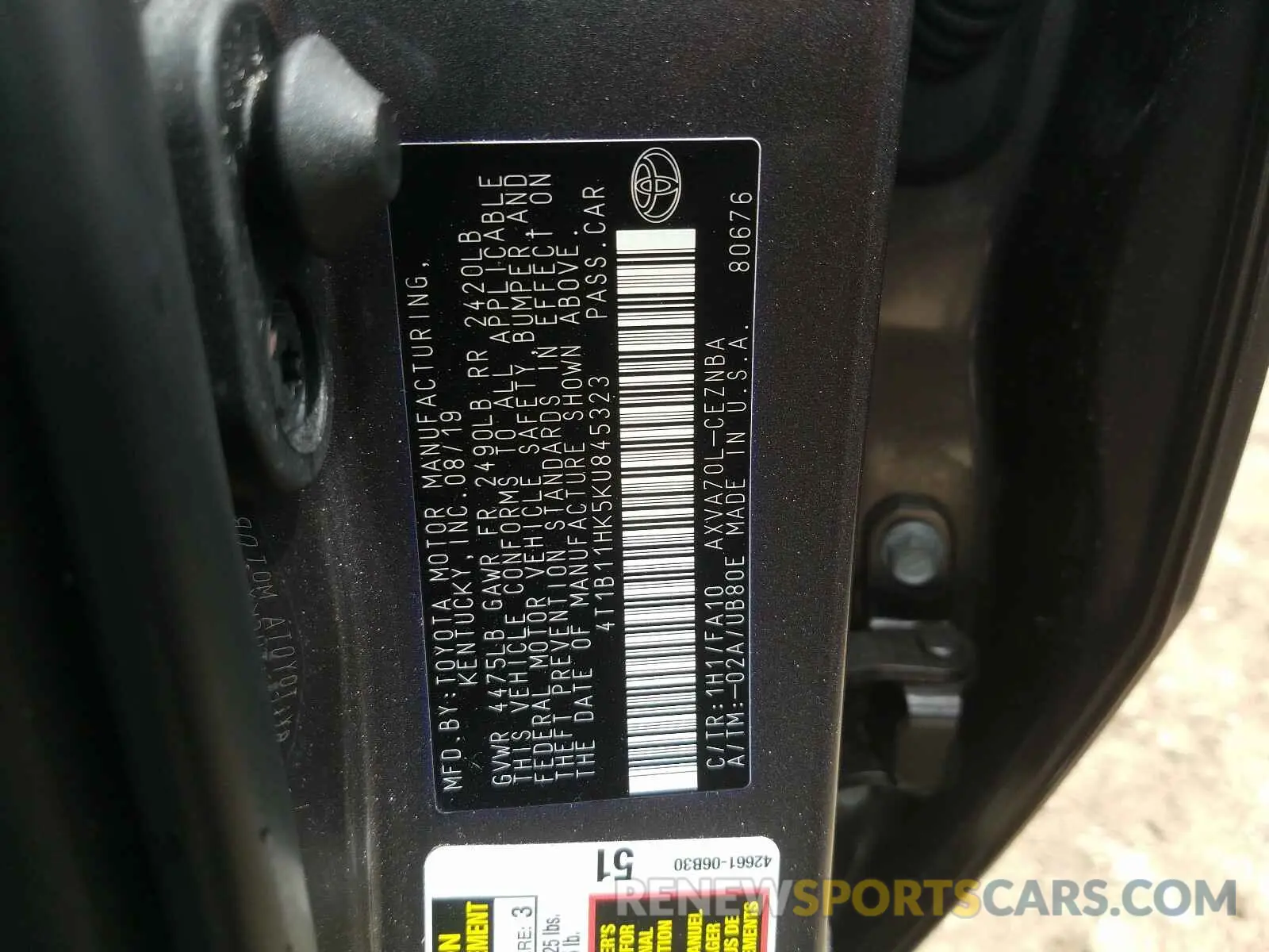 10 Photograph of a damaged car 4T1B11HK5KU845323 TOYOTA CAMRY 2019