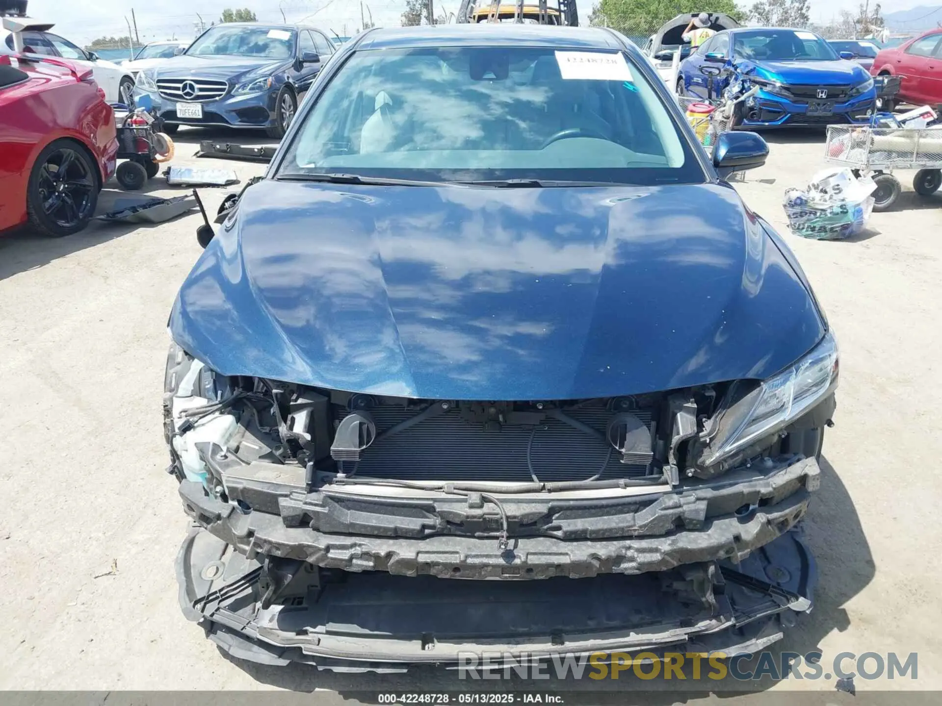 13 Фотография поврежденного автомобиля 4T1B11HK5KU852174 TOYOTA CAMRY 2019