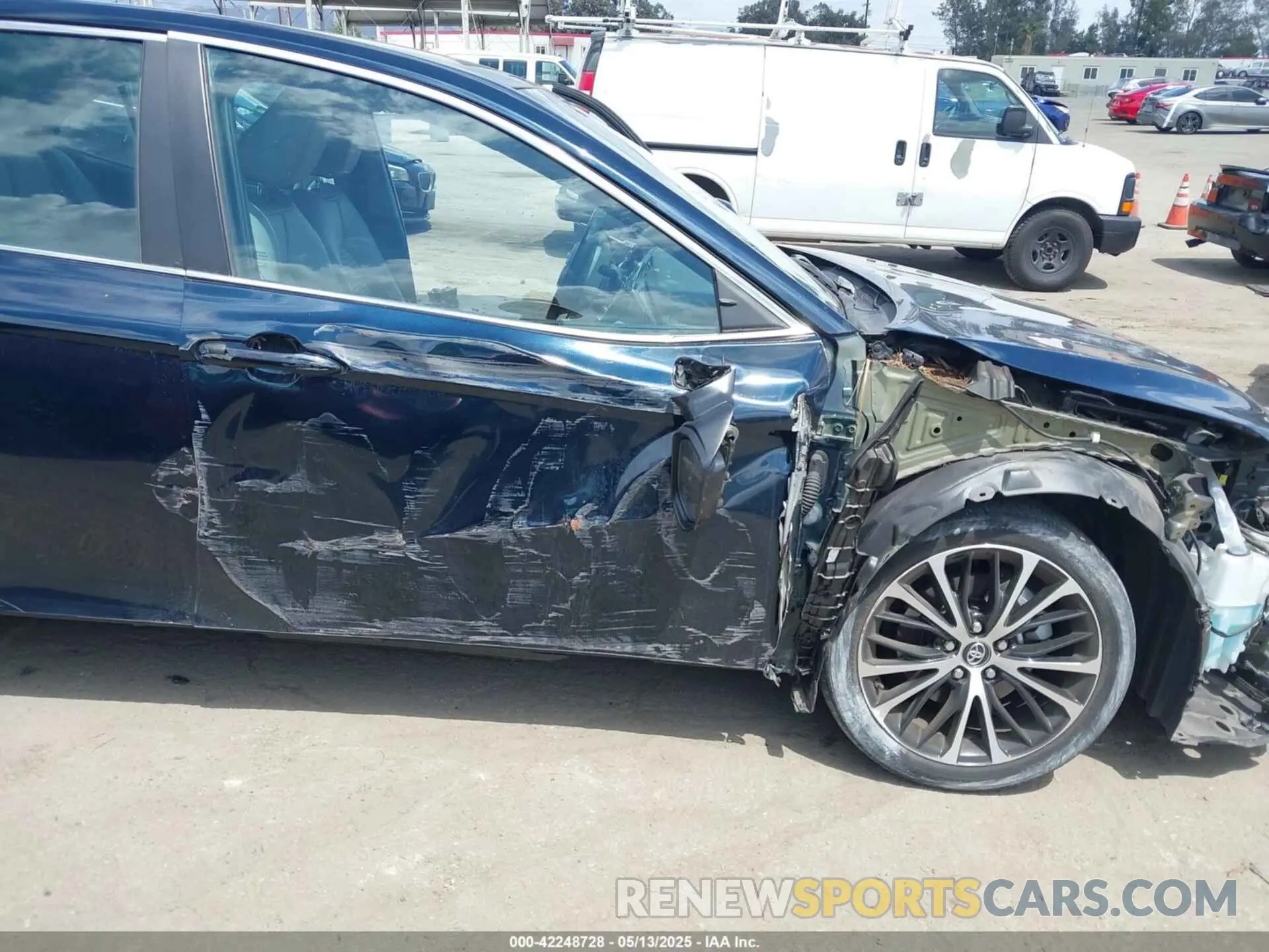 6 Фотография поврежденного автомобиля 4T1B11HK5KU852174 TOYOTA CAMRY 2019