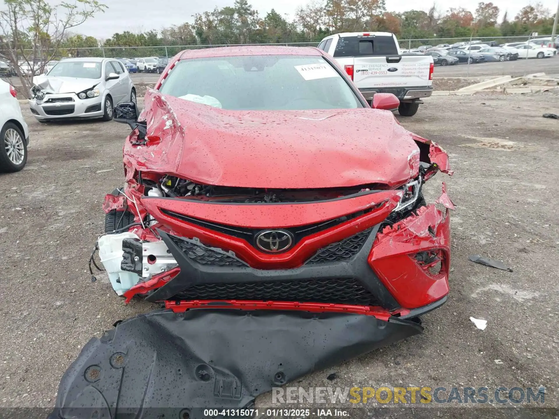 12 Фотография поврежденного автомобиля 4T1B11HK6KU167682 TOYOTA CAMRY 2019