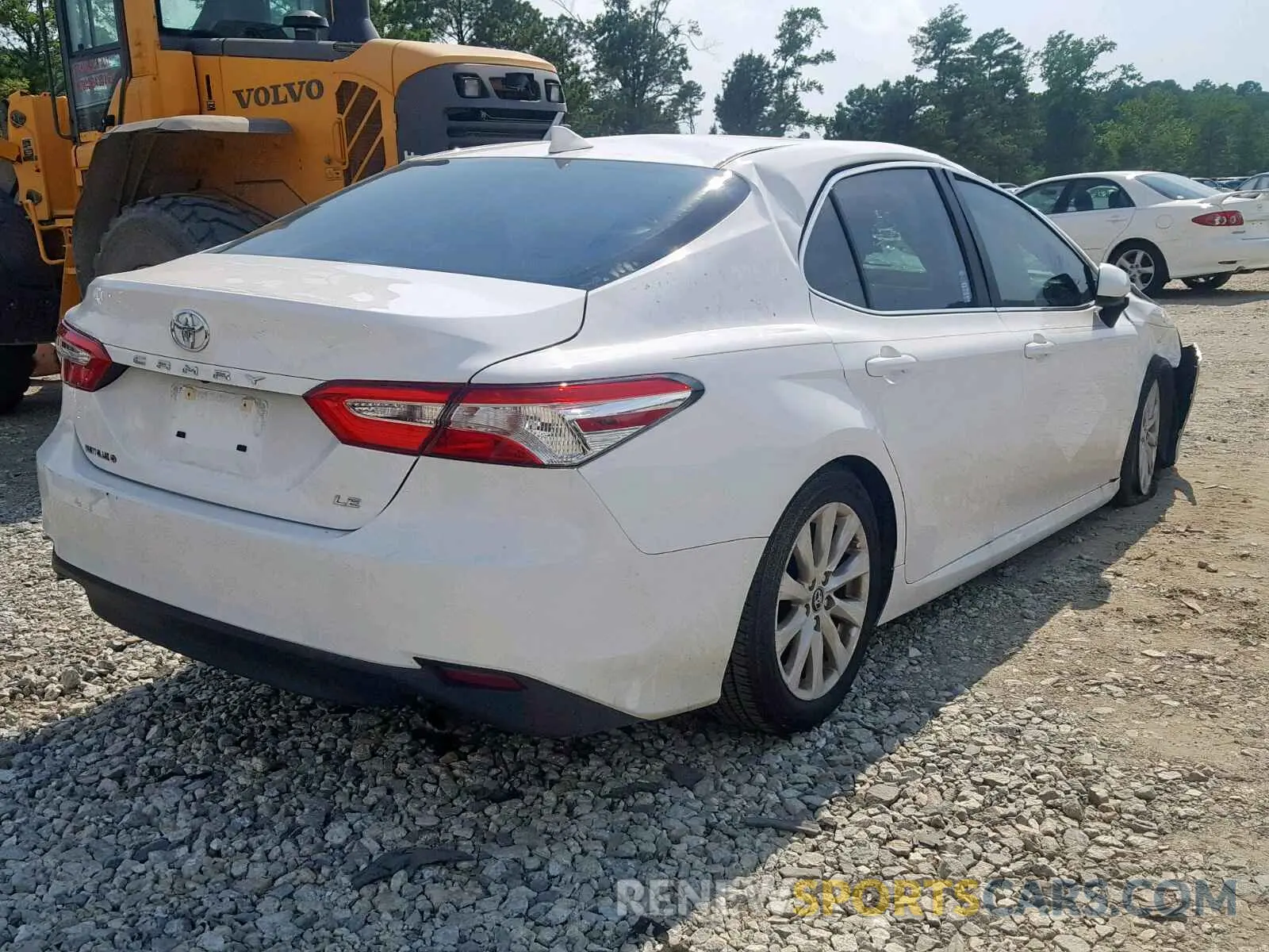 4 Photograph of a damaged car 4T1B11HK6KU169531 TOYOTA CAMRY 2019