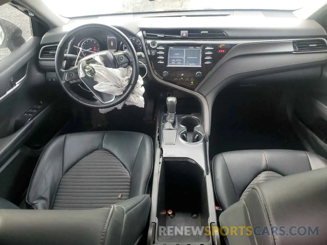 8 Photograph of a damaged car 4T1B11HK6KU170078 TOYOTA CAMRY 2019