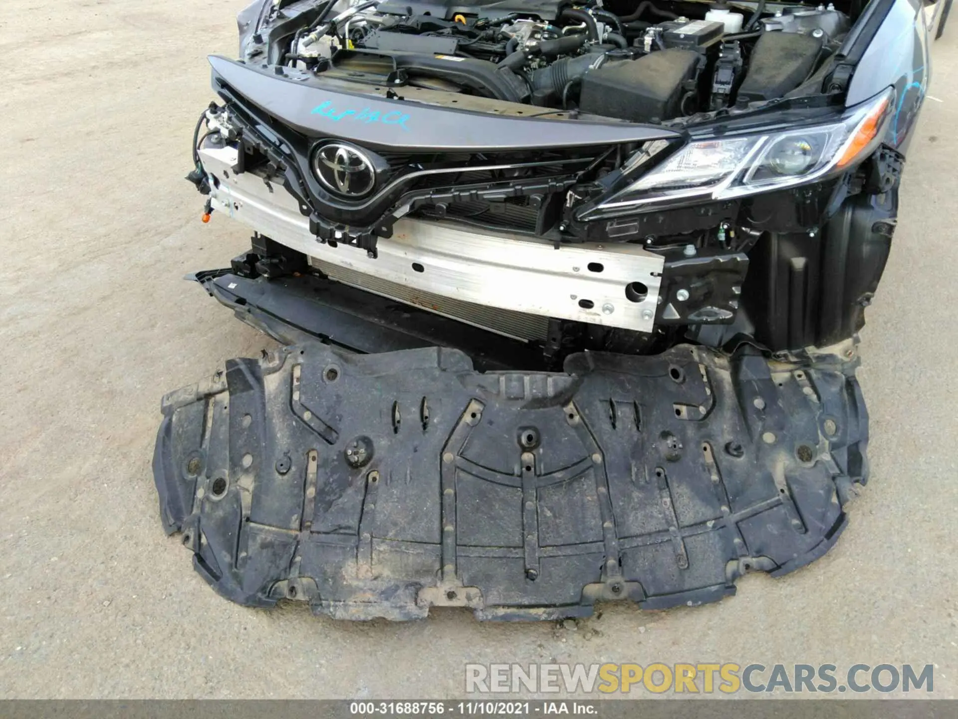 6 Photograph of a damaged car 4T1B11HK6KU183218 TOYOTA CAMRY 2019