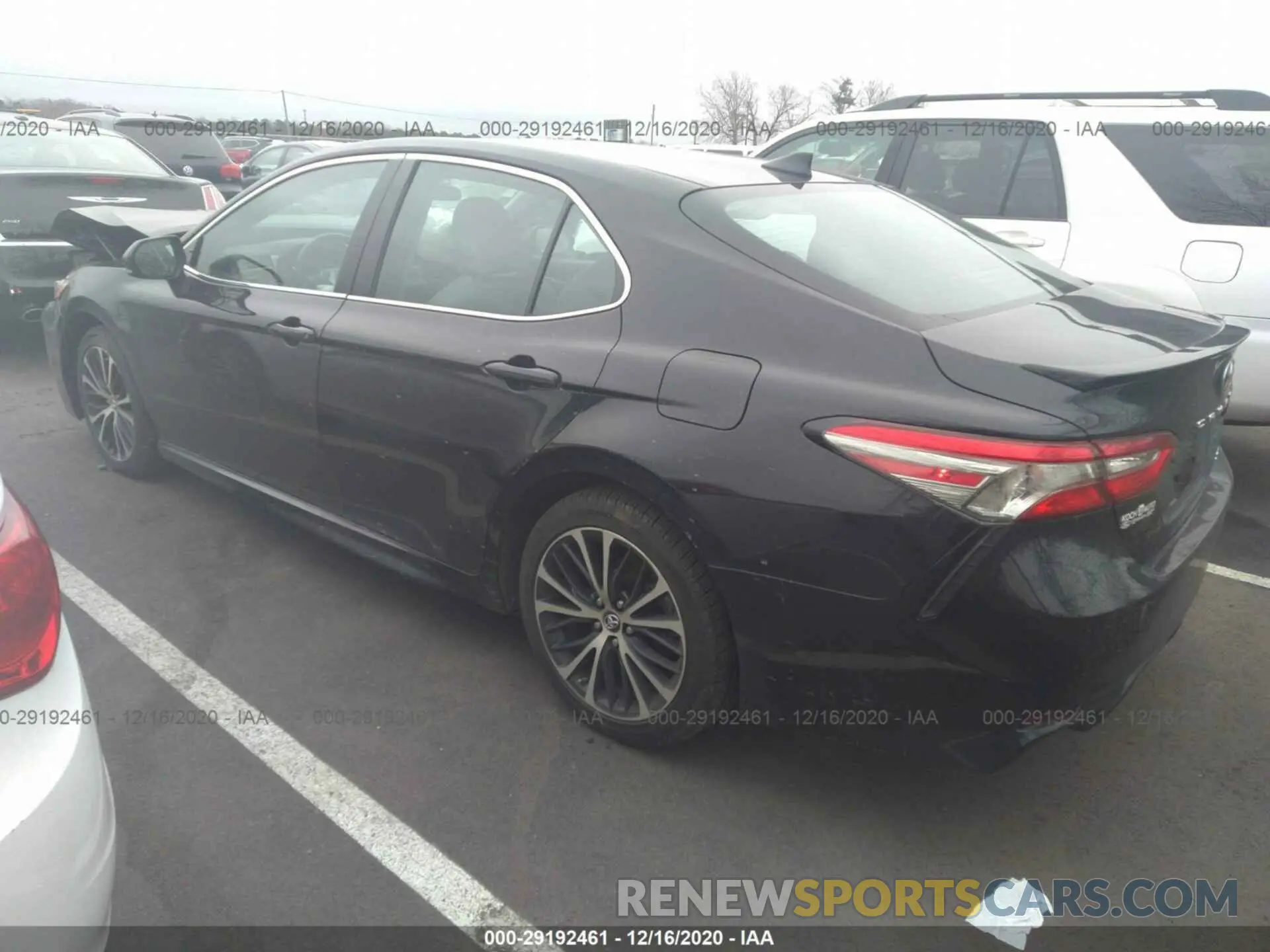 3 Photograph of a damaged car 4T1B11HK6KU187771 TOYOTA CAMRY 2019