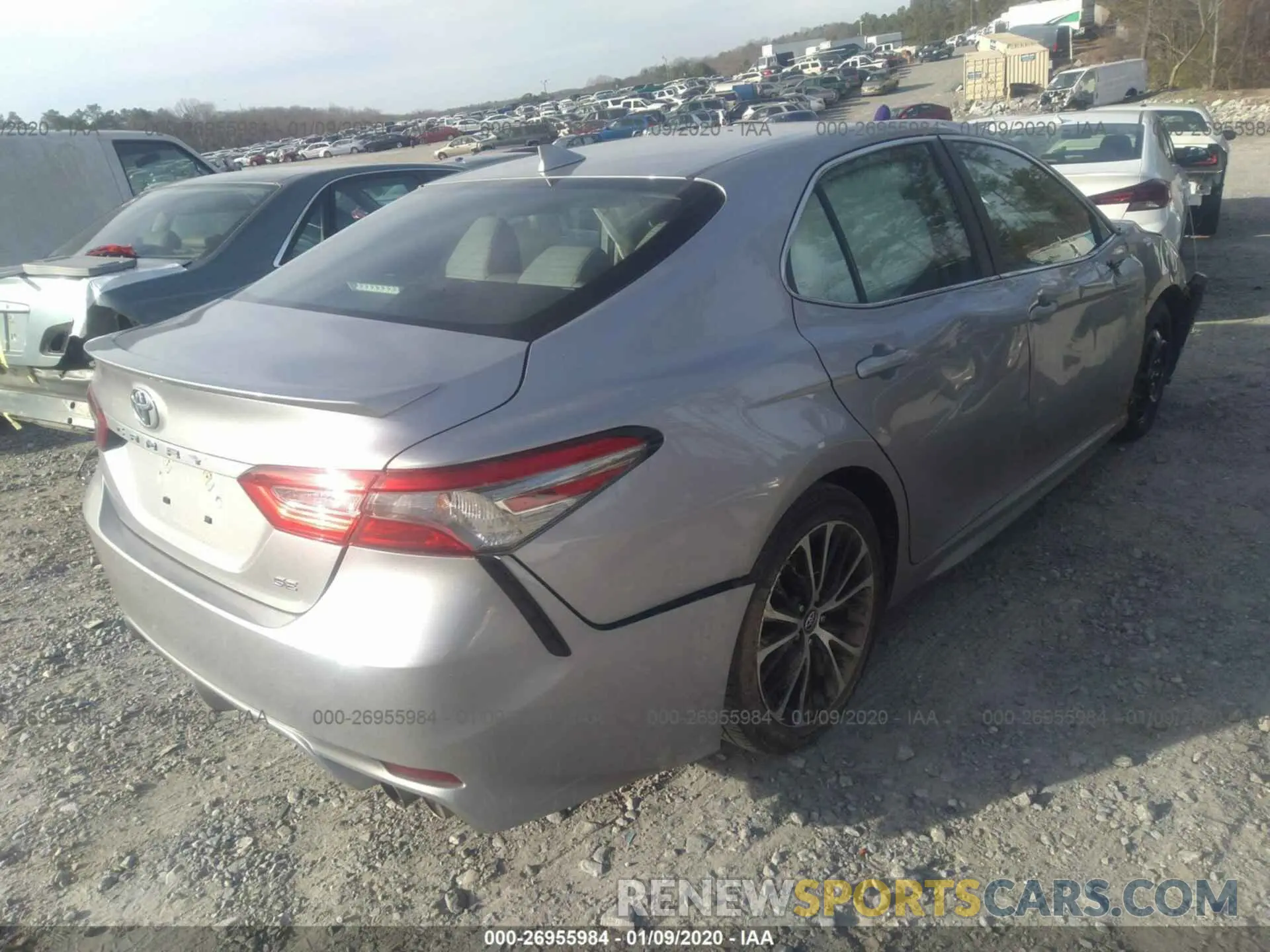4 Фотография поврежденного автомобиля 4T1B11HK6KU193862 TOYOTA CAMRY 2019