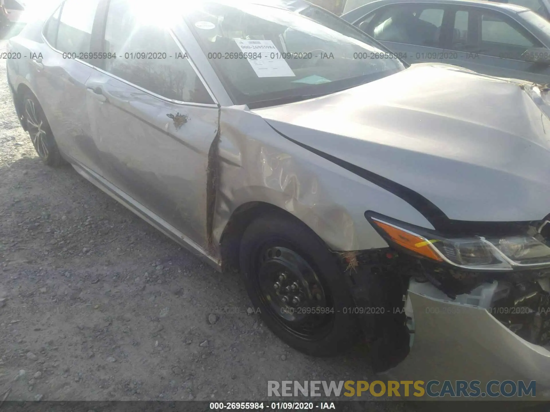6 Фотография поврежденного автомобиля 4T1B11HK6KU193862 TOYOTA CAMRY 2019