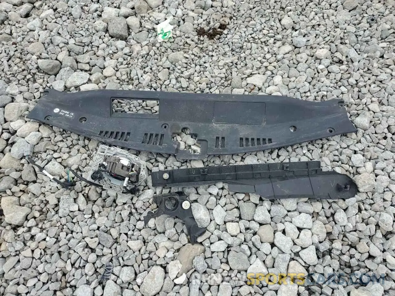 12 Photograph of a damaged car 4T1B11HK6KU196194 TOYOTA CAMRY 2019