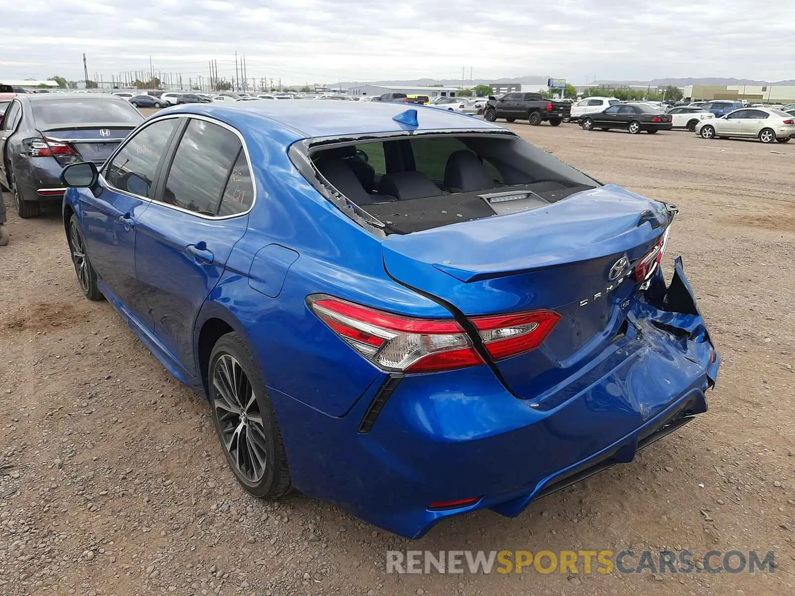 3 Photograph of a damaged car 4T1B11HK6KU202690 TOYOTA CAMRY 2019