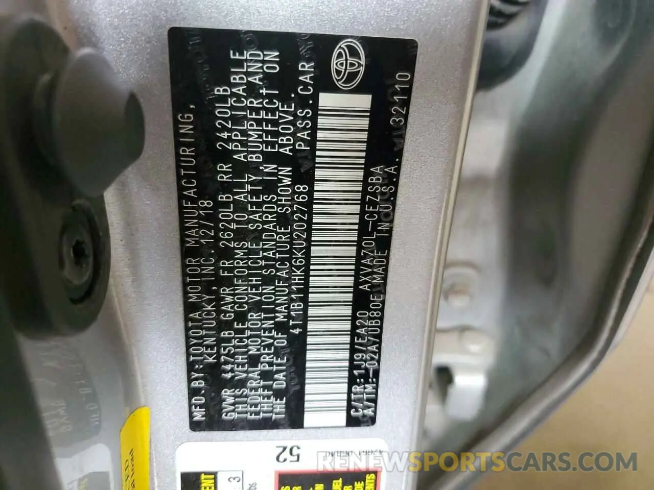 14 Photograph of a damaged car 4T1B11HK6KU202768 TOYOTA CAMRY 2019