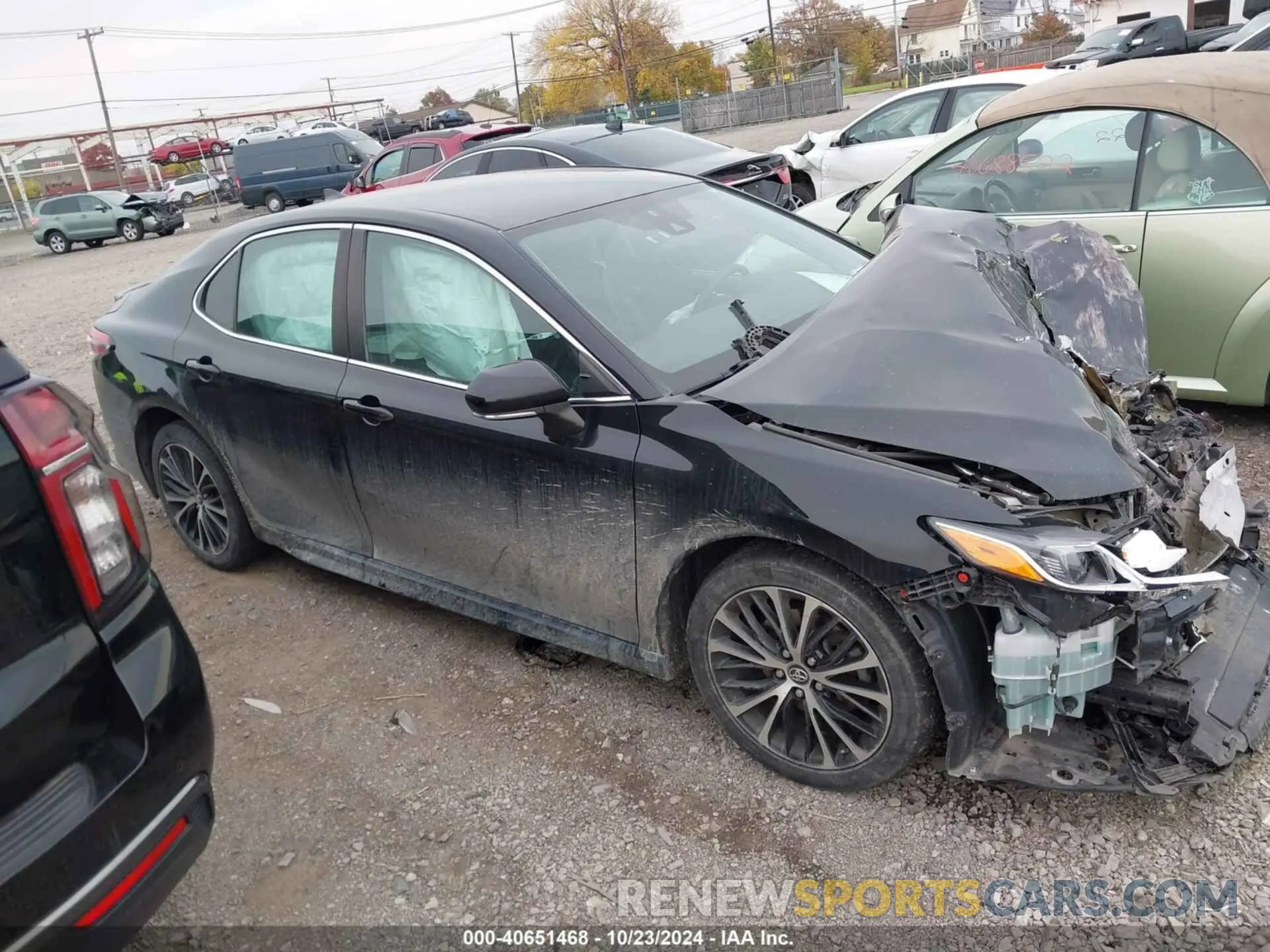 14 Photograph of a damaged car 4T1B11HK6KU210014 TOYOTA CAMRY 2019
