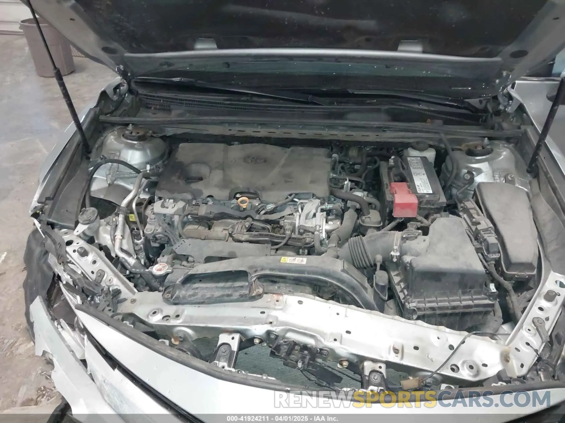 10 Фотография поврежденного автомобиля 4T1B11HK6KU210613 TOYOTA CAMRY 2019