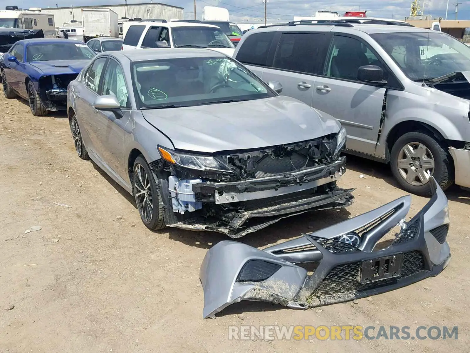 1 Photograph of a damaged car 4T1B11HK6KU211759 TOYOTA CAMRY 2019