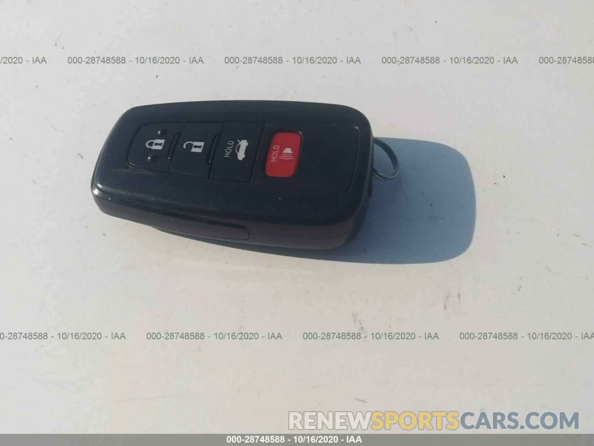 11 Photograph of a damaged car 4T1B11HK6KU212264 TOYOTA CAMRY 2019