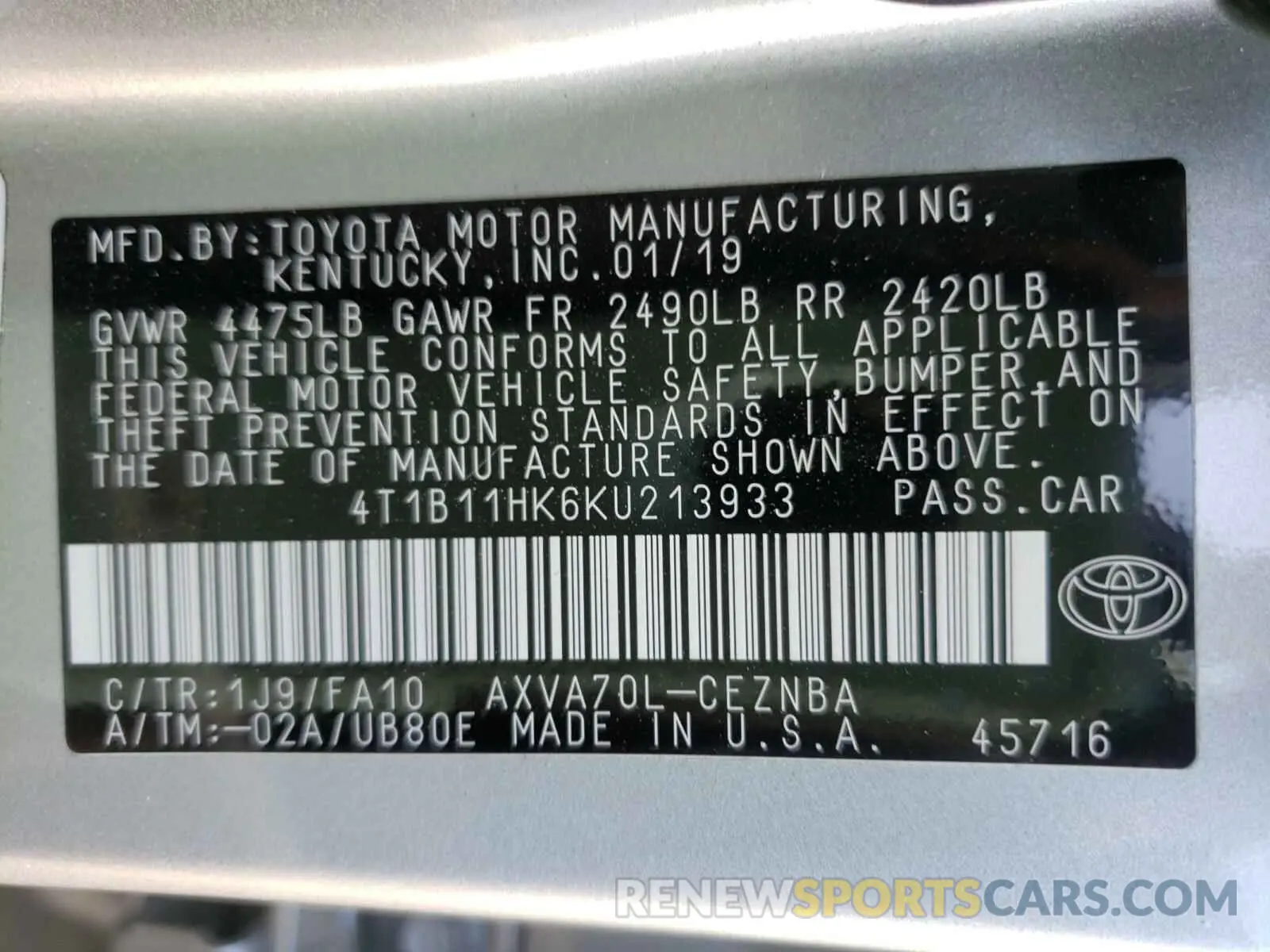 10 Photograph of a damaged car 4T1B11HK6KU213933 TOYOTA CAMRY 2019