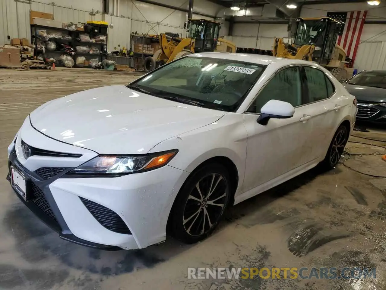 1 Photograph of a damaged car 4T1B11HK6KU220428 TOYOTA CAMRY 2019