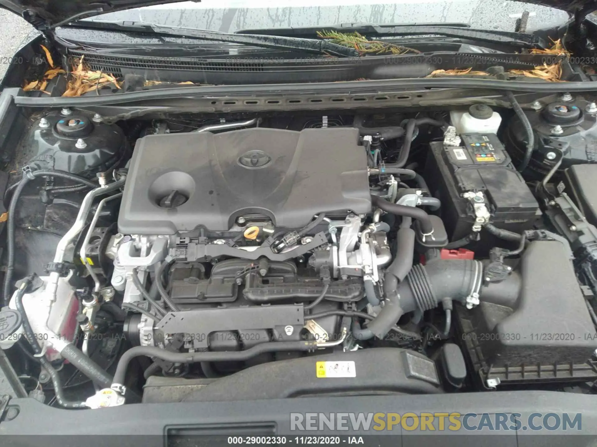 10 Photograph of a damaged car 4T1B11HK6KU220588 TOYOTA CAMRY 2019