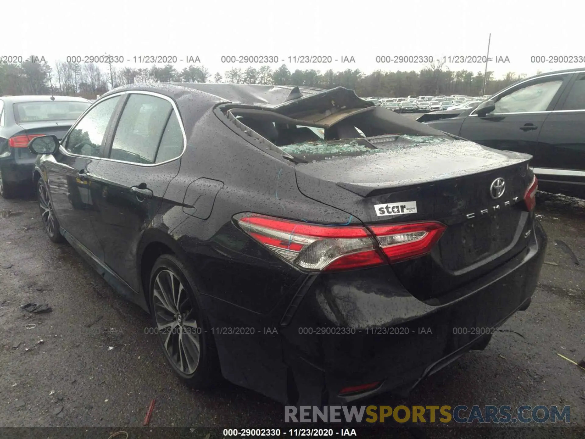 3 Photograph of a damaged car 4T1B11HK6KU220588 TOYOTA CAMRY 2019