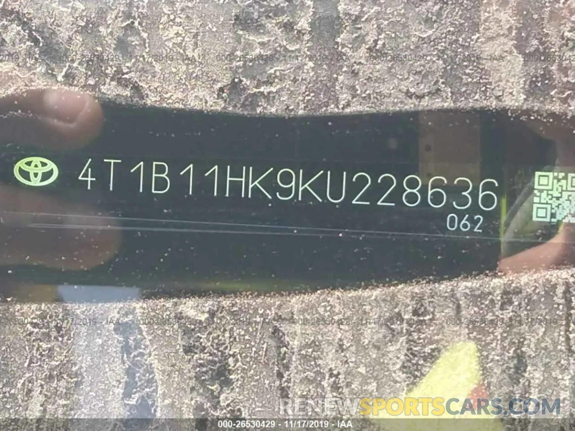 9 Photograph of a damaged car 4T1B11HK6KU228636 TOYOTA CAMRY 2019