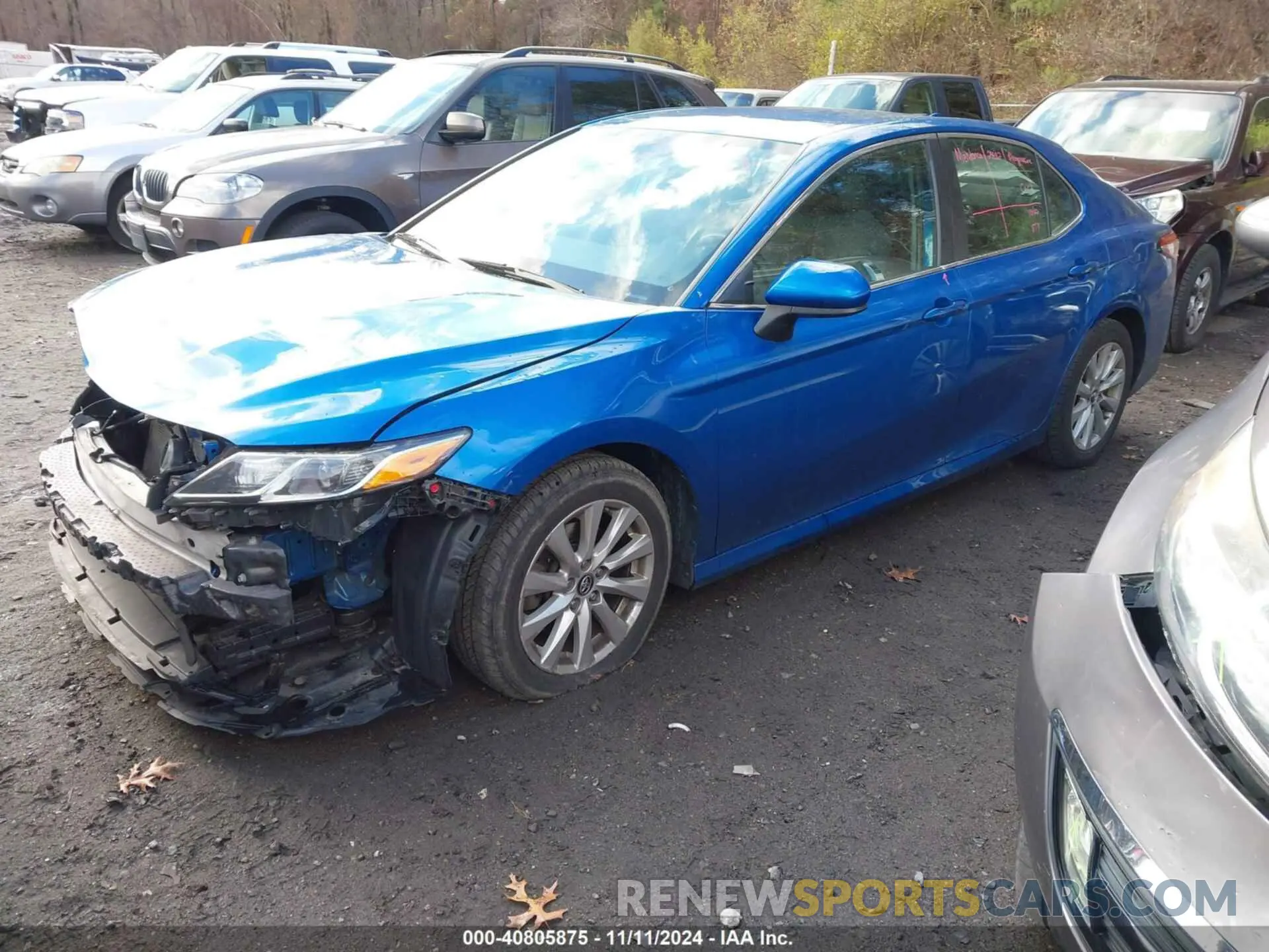 2 Фотография поврежденного автомобиля 4T1B11HK6KU230327 TOYOTA CAMRY 2019