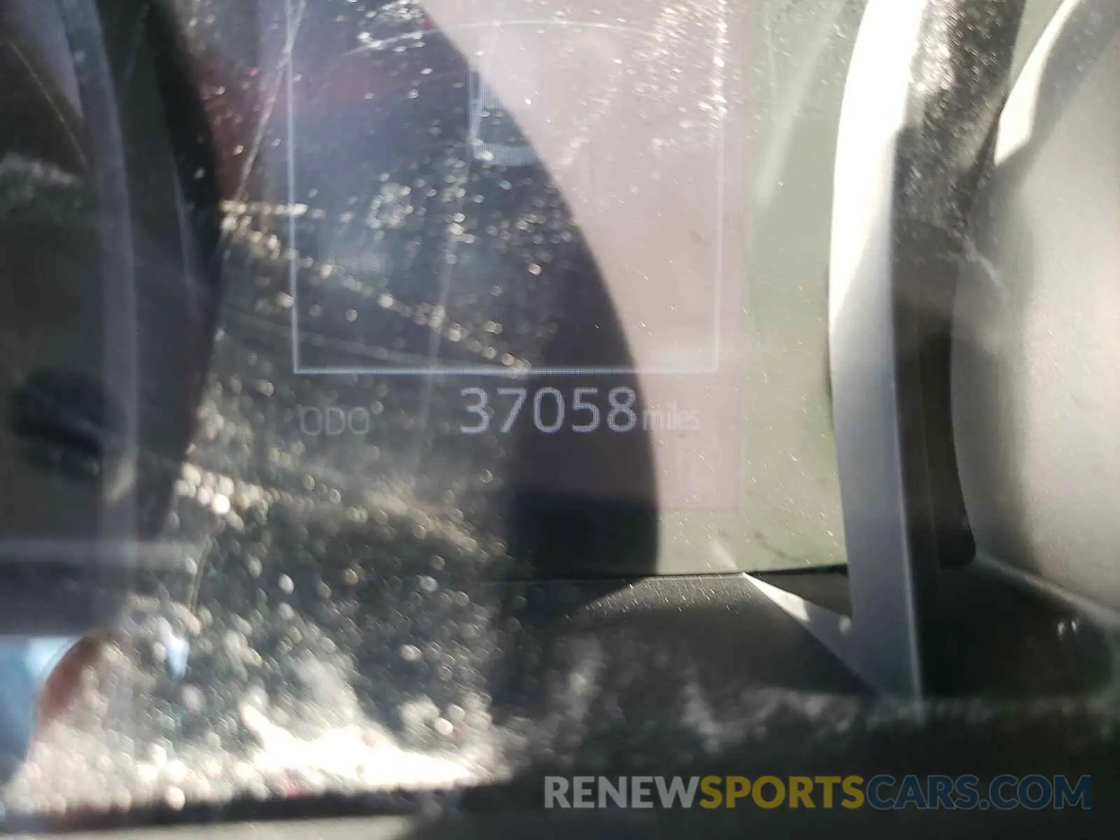 8 Photograph of a damaged car 4T1B11HK6KU230747 TOYOTA CAMRY 2019