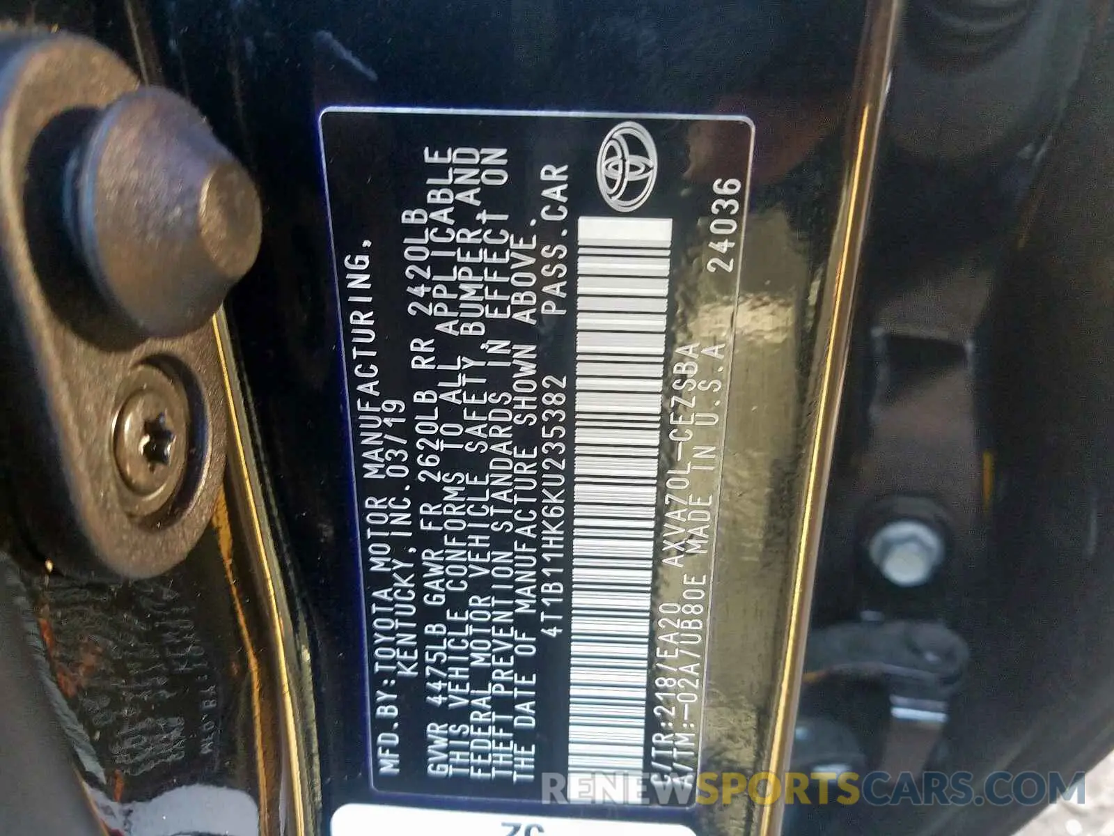 10 Фотография поврежденного автомобиля 4T1B11HK6KU235382 TOYOTA CAMRY 2019