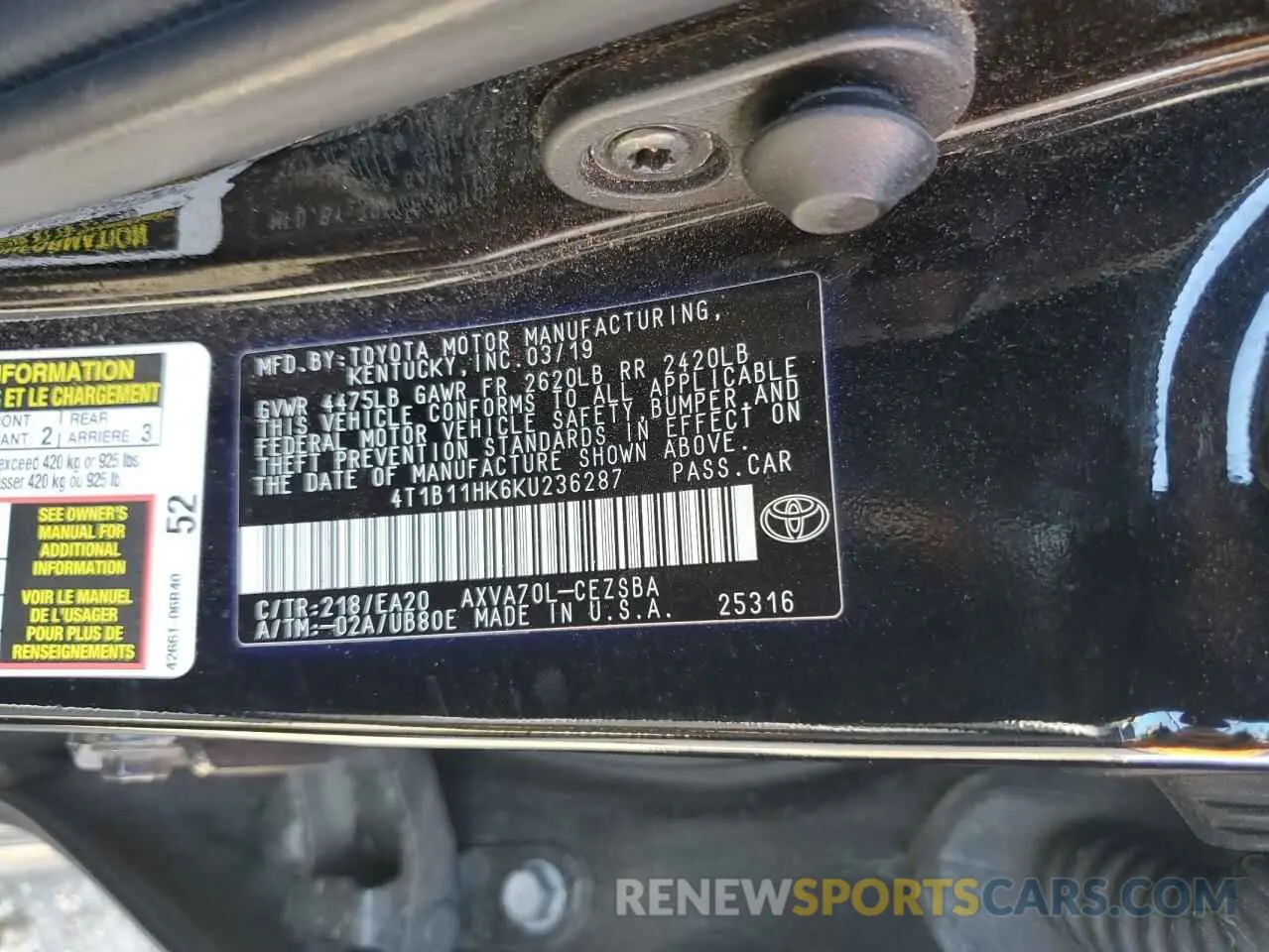 12 Photograph of a damaged car 4T1B11HK6KU236287 TOYOTA CAMRY 2019
