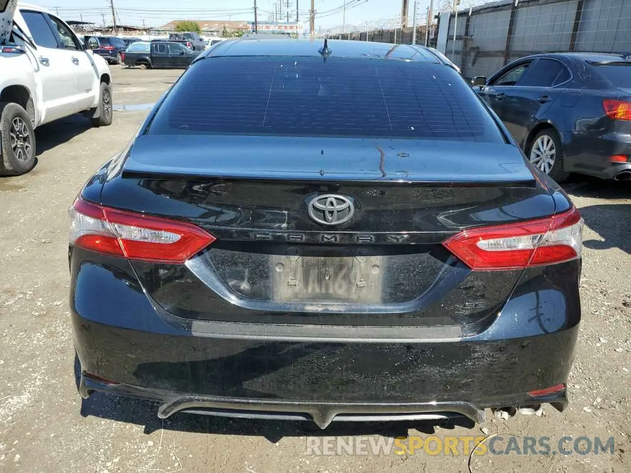 6 Photograph of a damaged car 4T1B11HK6KU236287 TOYOTA CAMRY 2019