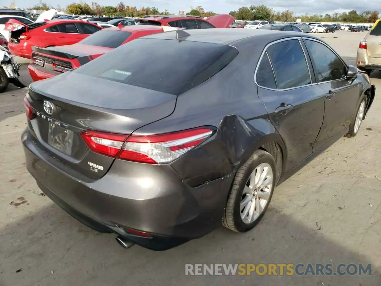 3 Фотография поврежденного автомобиля 4T1B11HK6KU244535 TOYOTA CAMRY 2019