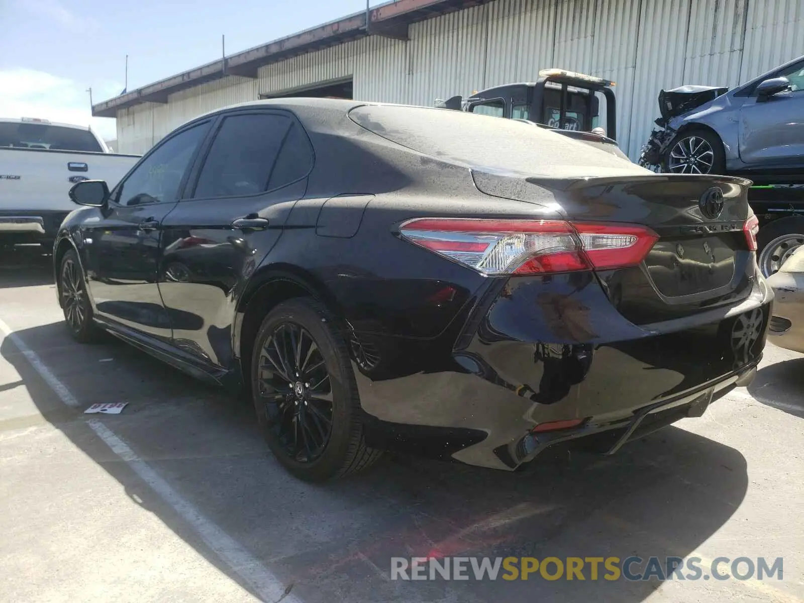 3 Photograph of a damaged car 4T1B11HK6KU245765 TOYOTA CAMRY 2019