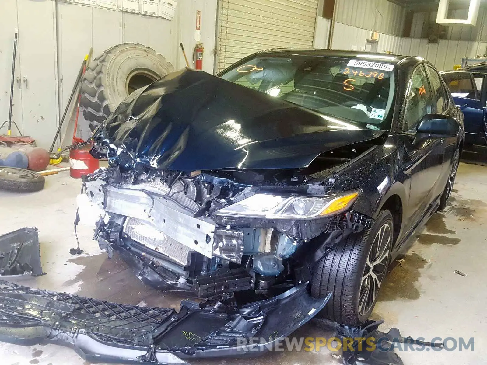 2 Photograph of a damaged car 4T1B11HK6KU246298 TOYOTA CAMRY 2019
