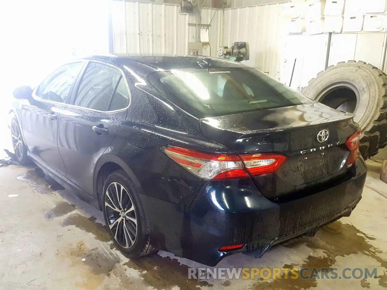 3 Photograph of a damaged car 4T1B11HK6KU246298 TOYOTA CAMRY 2019