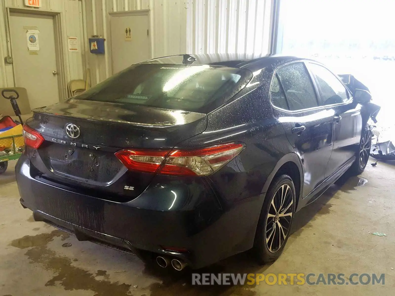 4 Photograph of a damaged car 4T1B11HK6KU246298 TOYOTA CAMRY 2019