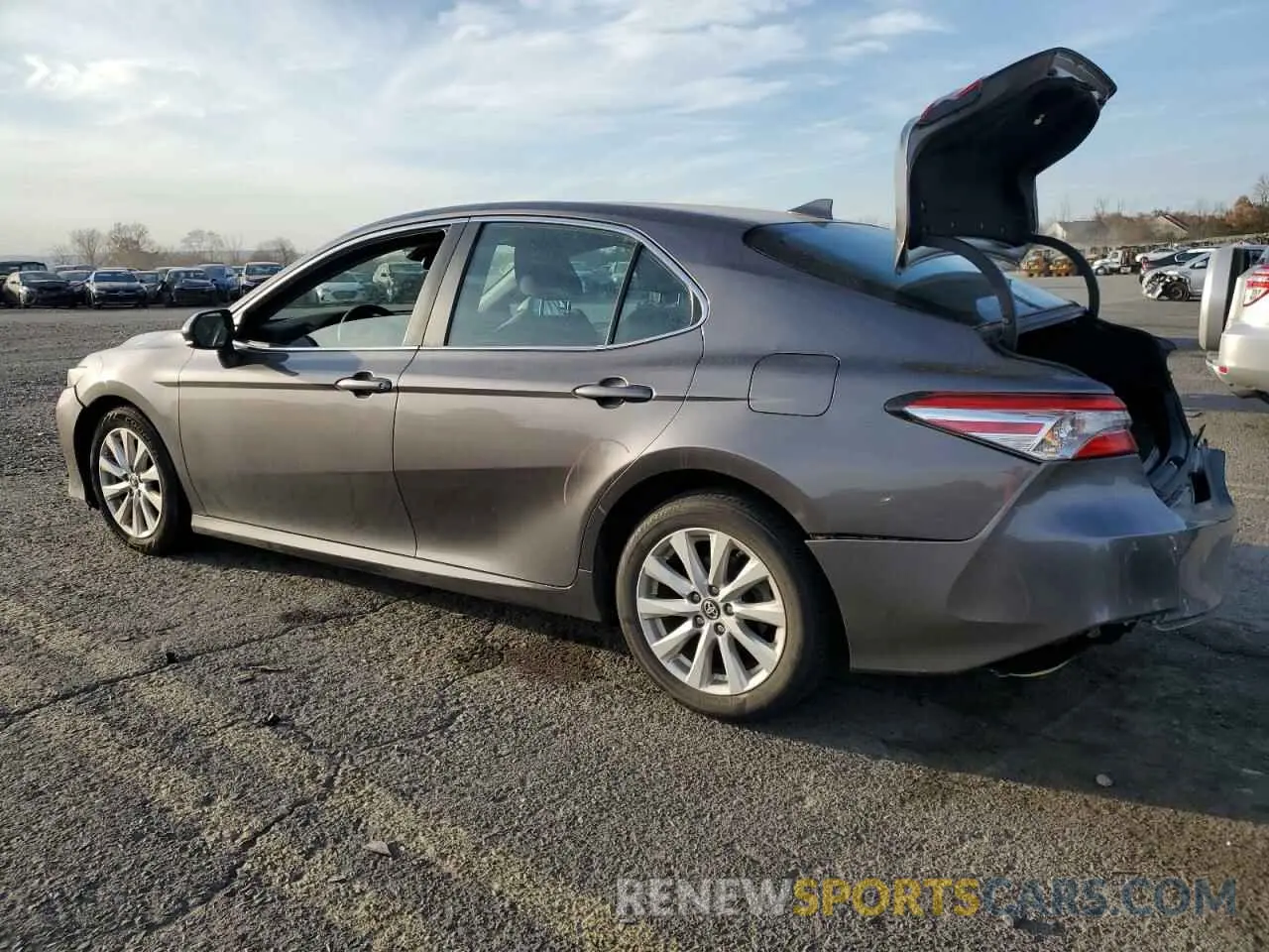 2 Фотография поврежденного автомобиля 4T1B11HK6KU253994 TOYOTA CAMRY 2019
