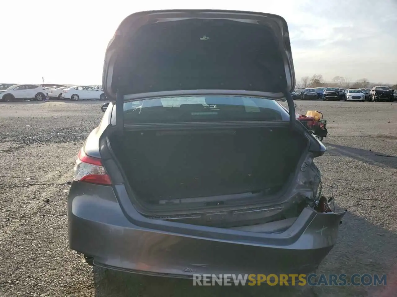 6 Фотография поврежденного автомобиля 4T1B11HK6KU253994 TOYOTA CAMRY 2019