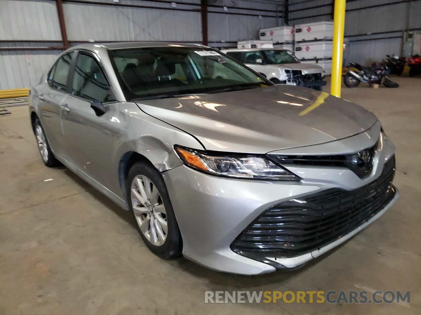 1 Photograph of a damaged car 4T1B11HK6KU255034 TOYOTA CAMRY 2019